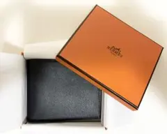 HERMES 二つ折り財布のサムネイル
