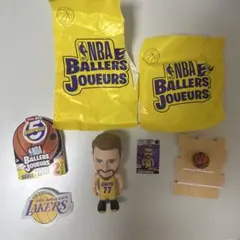 ☆新品未開封☆NBA BALLERS 5サプライズ シリーズ2 16個＋おまけ付