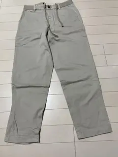 UNIQLO ベージュ チノパン Sサイズ