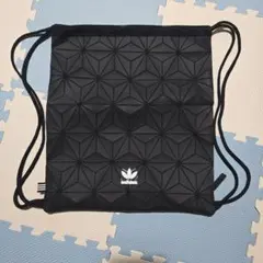 値下げしました！ adidas 幾何学模様 ナップザック