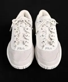 メルカリ市特別価格！ アドラー Fila コラボスニーカーのサムネイル