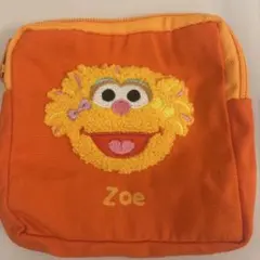 セサミストリートモコモコポーチ3 ゾーイ