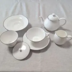 ROYAL DOULTON CARNATION ロイヤルドルトン 茶器セット - メルカリ