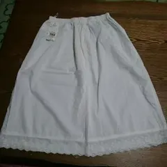 新品クロスカンパニー スカート