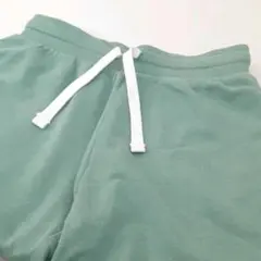 H&Mキッズ グリーンコットンハーフパンツ 140 9-10Yのサムネイル