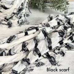 【5m¥400】 fuzzyブラックスカーフ✧Tシャツヤーン ズパゲッティ 糸