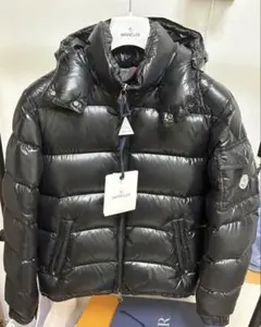 なー様専用MAYA MONCLER ブラック ダウンジャケット フード付き