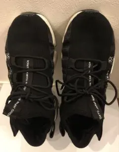 23.5㎝　MAISON MAVERICK PRESENTS ダットスニーカーのサムネイル