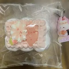 RAKUKU桃ワッフルスクイーズ
