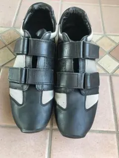 GUCCI グッチ 革靴 ベルクロスニーカー GG柄 ブラック レザー - メルカリ