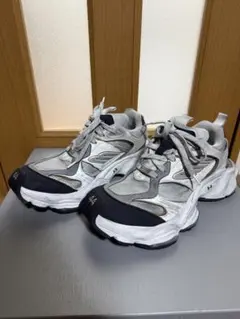 2026年最新】Cargo sneaker バレンシアガの人気アイテム - メルカリ