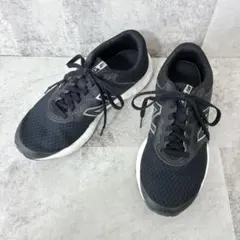 New Balance ブラック スニーカー ランニング ウォーキング 24.5