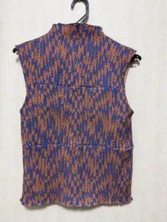 【美品】AMERIノースリーブ トップス タンクトップのサムネイル