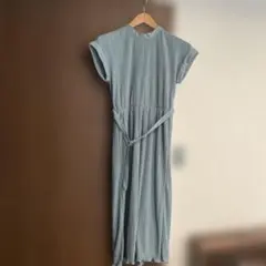 ターコイズ　プリーツ 半袖ワンピース