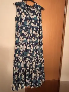 新品　UNIQLO ユニクロ　PAUL & JOE ポール&ジョー　ワンピースのサムネイル