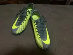 Nike CR7 サッカーシューズ イエロー/ブラック