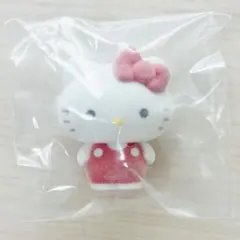 サンリオ　ふわふわ　フロッキードール　ハローキティ　ガチャガチャ