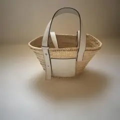 LOEWE バスケットバッグ ホワイトのサムネイル