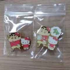 ハローキティとクレヨンしんちゃんのコラボピンズ　2個セットのサムネイル