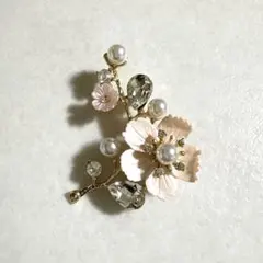 花　桜　梅の花　実　ビジュー　パール　ピンク　大きめ　ブローチ（476）