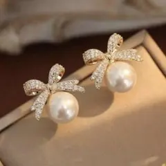 上品可愛いゴールドストーンリボンパールピアス ハンドメイド調結婚式バレンタイン