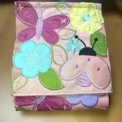 刺繍入り 　トイレットペーパーカバー　蝶々 てんとう虫　ピンク　新品未使用