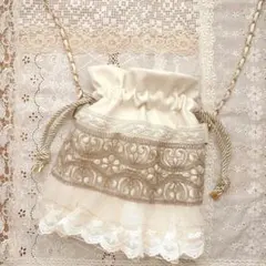 インド刺繍リボン♡巾着バッグ ポシェット（ホワイト）