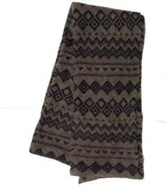 幾何学模様ニットマフラー グレー ネイビー　ギャップ