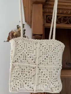 グラニースクエア　ポシェット　ショルダーバッグ
