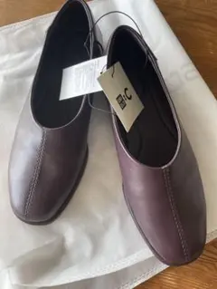 新品　UNIQLO：C フラットシューズ　23.5cm ボルドーの様なブラウンのサムネイル