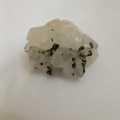 天然石 水晶 原石 クラスター エピドート共生　トルマリンインクォーツ　鉱物標本