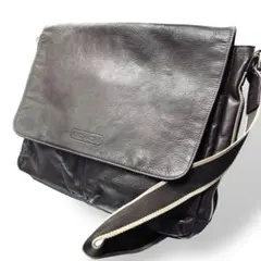 COACH ショルダーバッグ F70556 ロゴ A4収納可 レザー