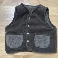 アプレ　80-90センチ　リバーシブルベスト
