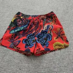 新品 Lululemon ルルレモン 限定カナダオリンピック ショートパンツ