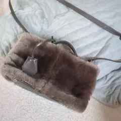 ファー ショルダー バッグ マチあり フェイクファー