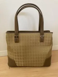 ベージュ ハンドバッグ　新品未使用　ミラショーン