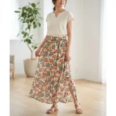 ☆新品☆アバクロ 花柄 ロングスカート Sサイズ ロングスカート フレアスカートのサムネイル