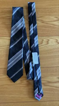 ヴィヴィアンウエストウッド　ネクタイ　ストライプ　モノグラム