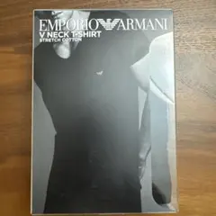 【新品】エンポリオアルマーニ ブラック Vネック Tシャツ Mサイズ