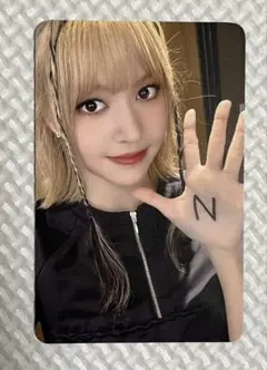 nmixx リリー 中華 Fe3O4 kpopmerch 手のひらの秘密 ver