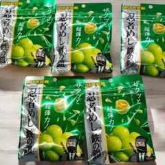 Item thumbnail for item f18636a3-95b6-4b4c-b7e1-781a38c6d27e