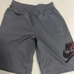 NIKE エアジョーダン ショートパンツグレー