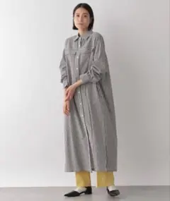 【完売品】 ローリーズファーム ストライプシャツワンピース ブラック 黒