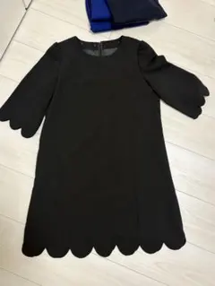 スカラップヘム 長袖ワンピース ブラック