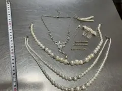 パール風　装飾ネックレスまとめ売り