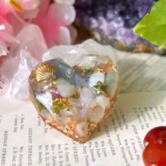 ムーンストーン　ペリドット　ニュージェイド　ハート　オルゴナイト