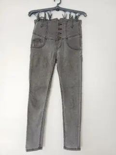 【１】マタニティーパンツ　グレー　Ssize