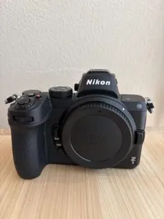 Nikon Z5 ミラーレスカメラ レザーカバー付き（シャッター回数9985回） Nikon Z5 ミラーレスカメラ レザーカバー付き（シャッター回数9985回