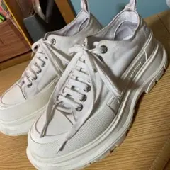 【人気】Alexander McQueen トレッドスリック スニーカー 厚底のサムネイル