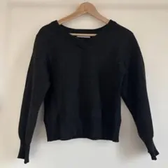 【nano universe】 ダークグレー Vネックニット